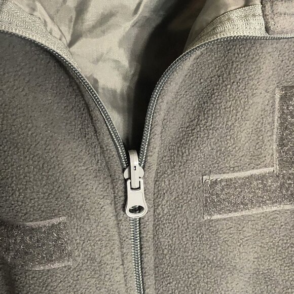 ACU GEN II ECWCS Fleece, Army Microfleece Liner, Full Zip, Medium Regular, Issue - Picture 5 of 8